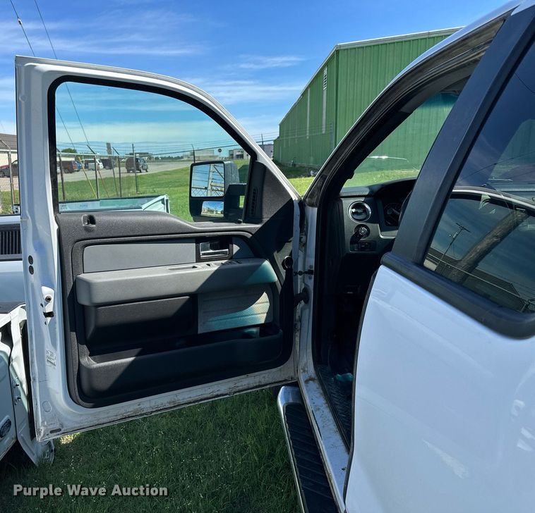 image for item KL9051 2014 Ford F150  SuperCab pickup truck