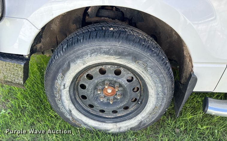 image for item KL9051 2014 Ford F150  SuperCab pickup truck