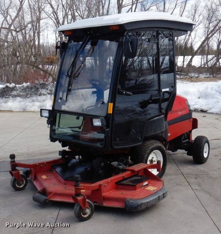 image for item KU9904 2015 Toro Groundsmaster 3280D  lawn mower
