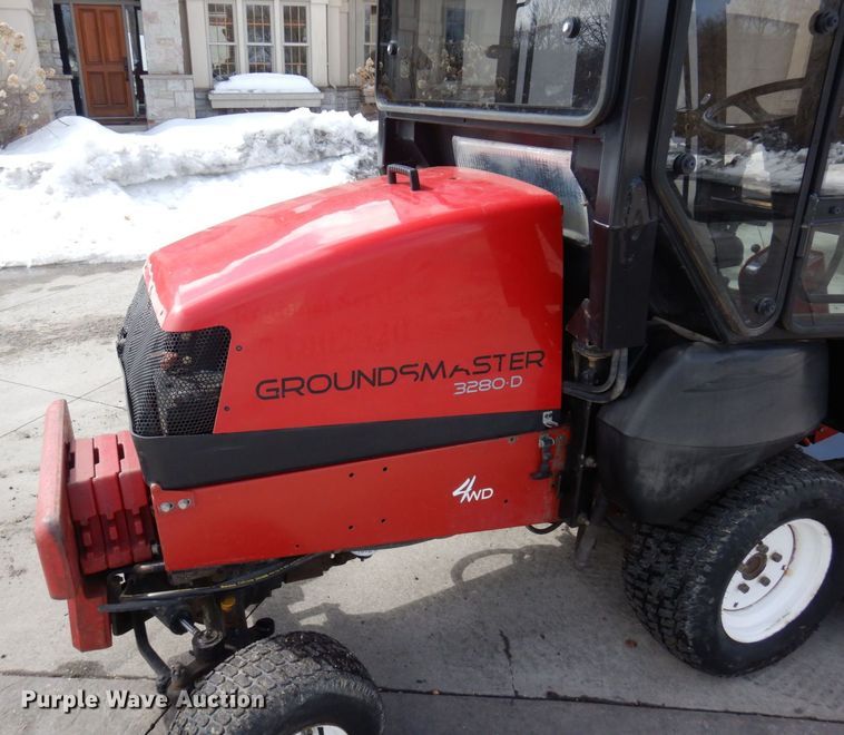 image for item KU9904 2015 Toro Groundsmaster 3280D  lawn mower