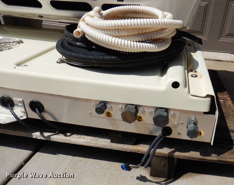 image for item KU9992 2008 Zanotti FZ248  AC unit