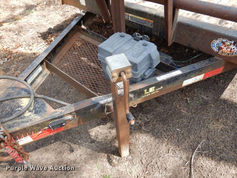 image for item KU9993 2011 Doolittle  tilt deck equipment trailer