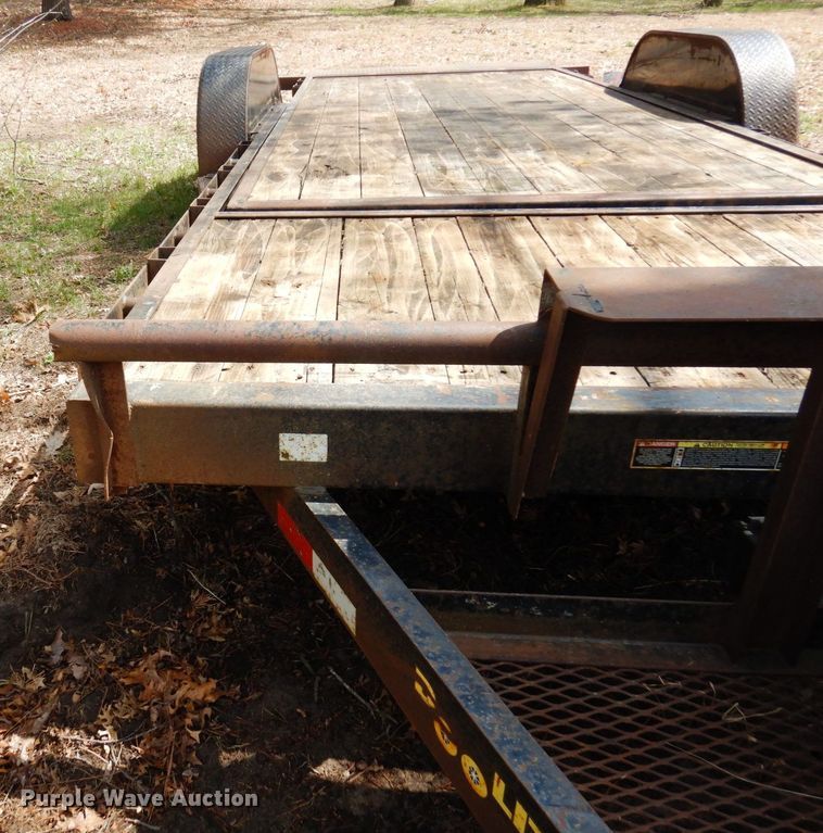 image for item KU9993 2011 Doolittle  tilt deck equipment trailer