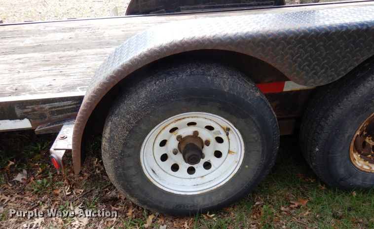 image for item KU9993 2011 Doolittle  tilt deck equipment trailer