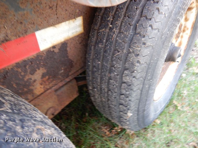 image for item KU9993 2011 Doolittle  tilt deck equipment trailer