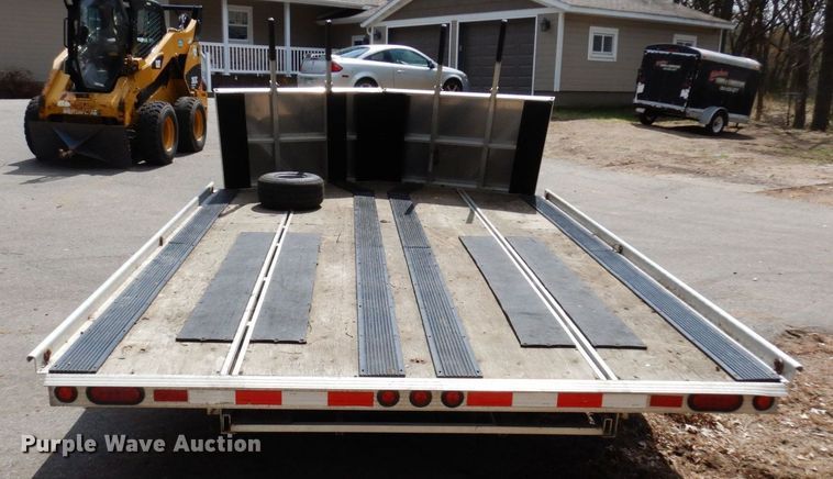 image for item KU9995 2009 Bear Track  snowmobile trailer