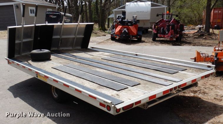 image for item KU9995 2009 Bear Track  snowmobile trailer