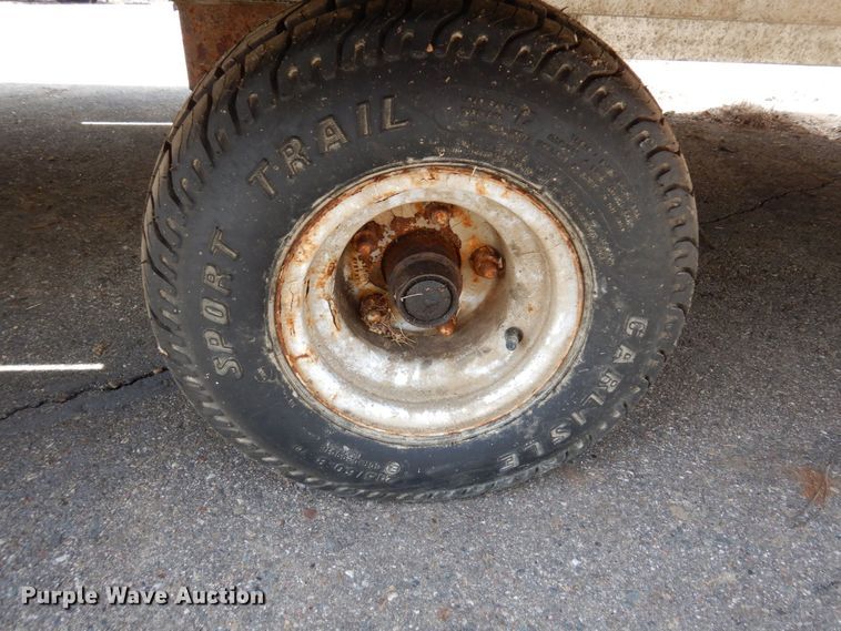 image for item KU9995 2009 Bear Track  snowmobile trailer