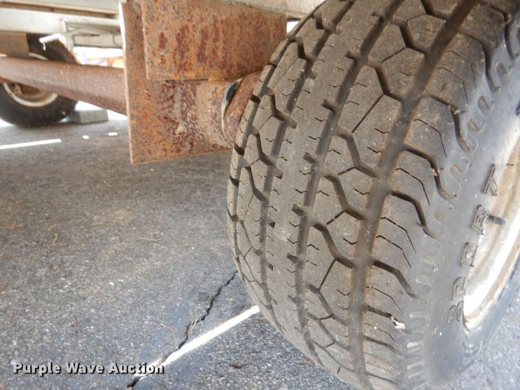 image for item KU9995 2009 Bear Track  snowmobile trailer