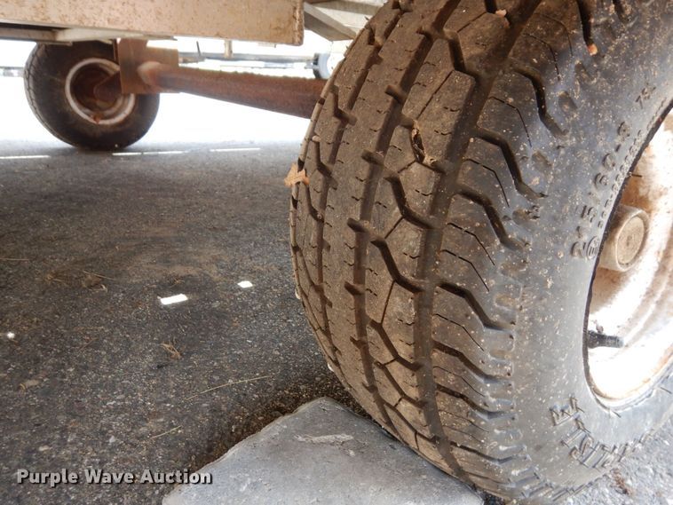 image for item KU9995 2009 Bear Track  snowmobile trailer