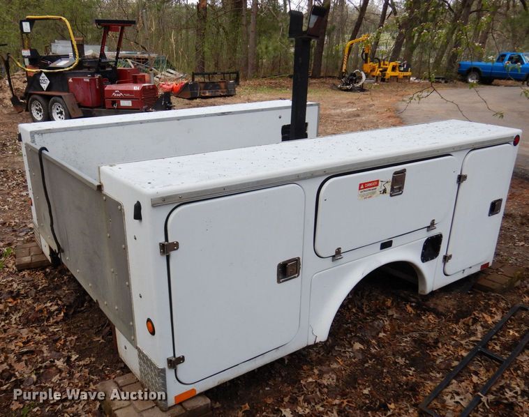 image for item KU9997 Utility bed