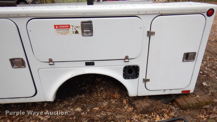 image for item KU9997 Utility bed