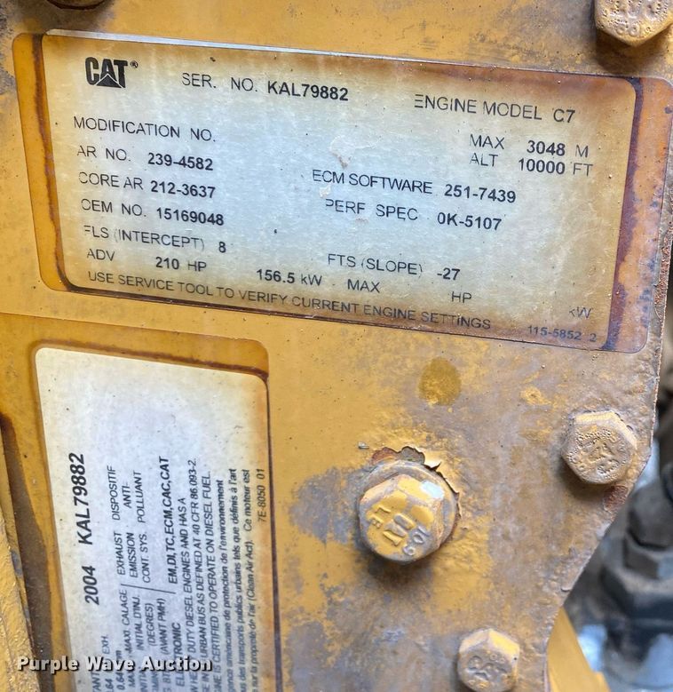 image for item KW9257 2005 Chevrolet C7500  flatbed truck