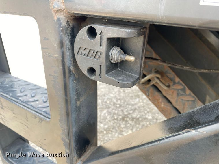 image for item KW9260 2012 Ford F650 Super Duty  flatbed truck