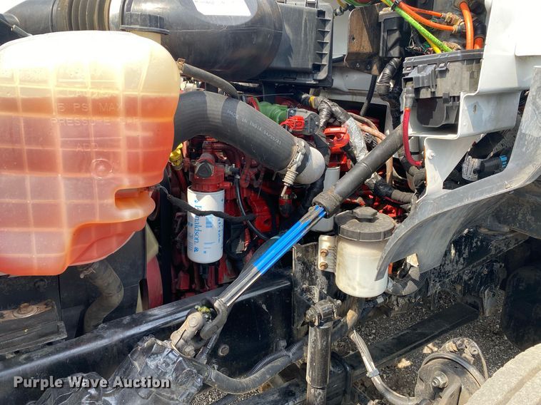 image for item KW9260 2012 Ford F650 Super Duty  flatbed truck