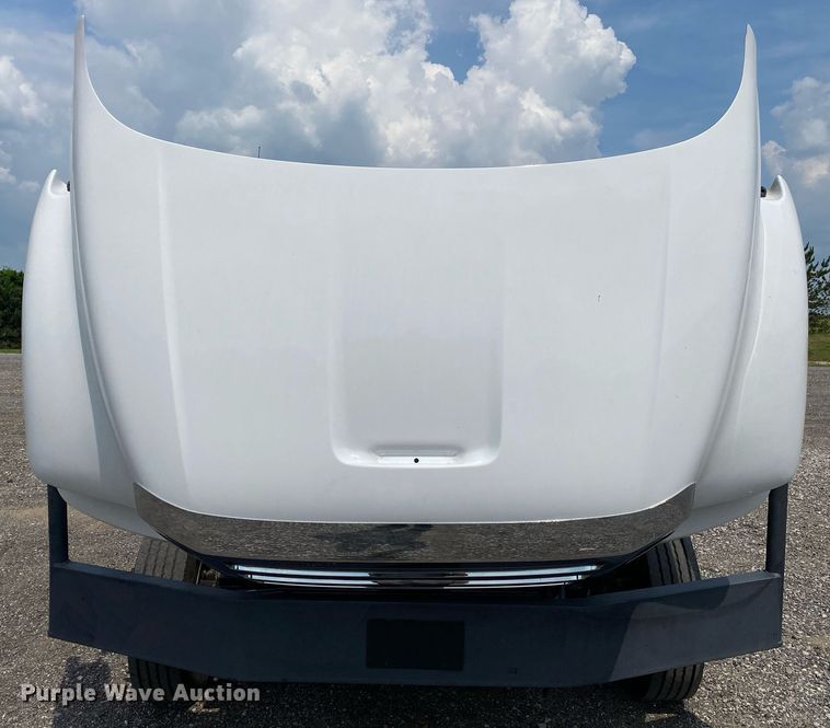 image for item KW9260 2012 Ford F650 Super Duty  flatbed truck