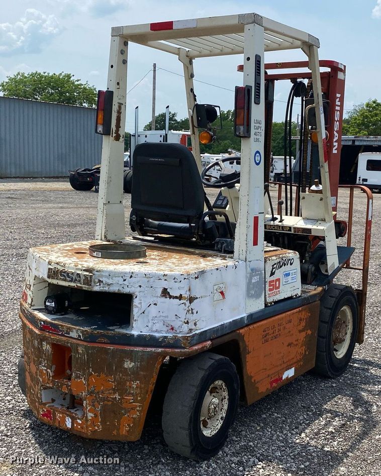 image for item KW9264 Nissan 50  forklift