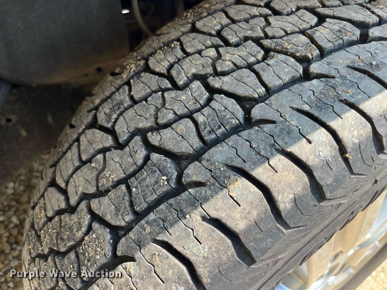 image for item LA9959 2011 Toyota Tundra  CrewMax pickup truck