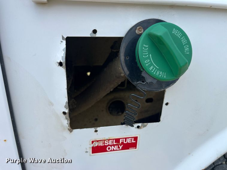 image for item LA9960 2020 Chevrolet Silverado 2500HD  Crew Cab utility bed pickup truck