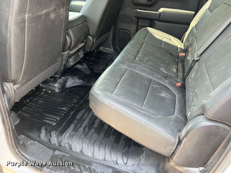 image for item LA9960 2020 Chevrolet Silverado 2500HD  Crew Cab utility bed pickup truck