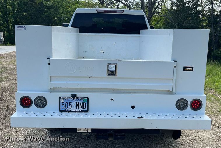 image for item LA9961 2020 Chevrolet Silverado 2500HD  Crew Cab utility bed pickup truck