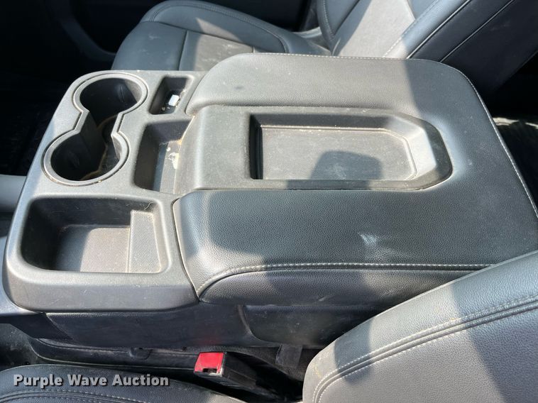 image for item LA9961 2020 Chevrolet Silverado 2500HD  Crew Cab utility bed pickup truck