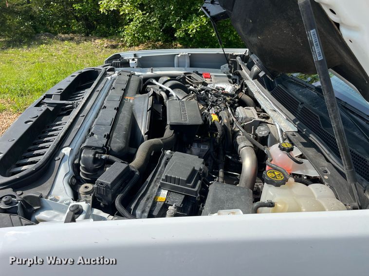 image for item LA9961 2020 Chevrolet Silverado 2500HD  Crew Cab utility bed pickup truck