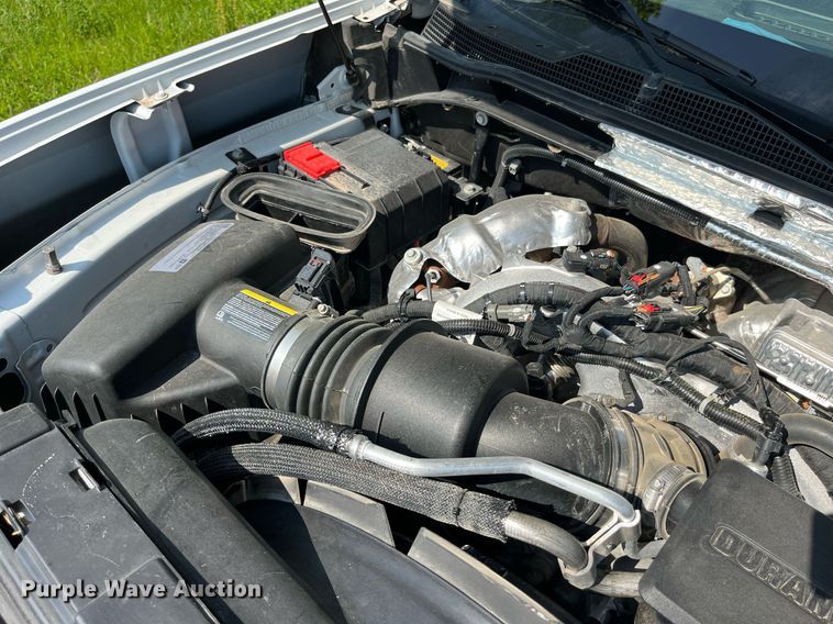 image for item LA9961 2020 Chevrolet Silverado 2500HD  Crew Cab utility bed pickup truck