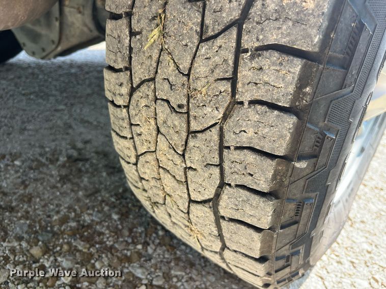 image for item LA9961 2020 Chevrolet Silverado 2500HD  Crew Cab utility bed pickup truck