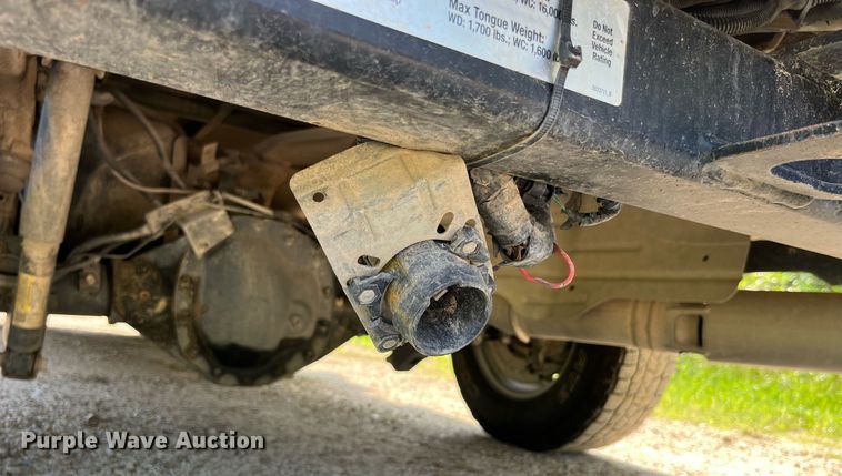 image for item LA9961 2020 Chevrolet Silverado 2500HD  Crew Cab utility bed pickup truck