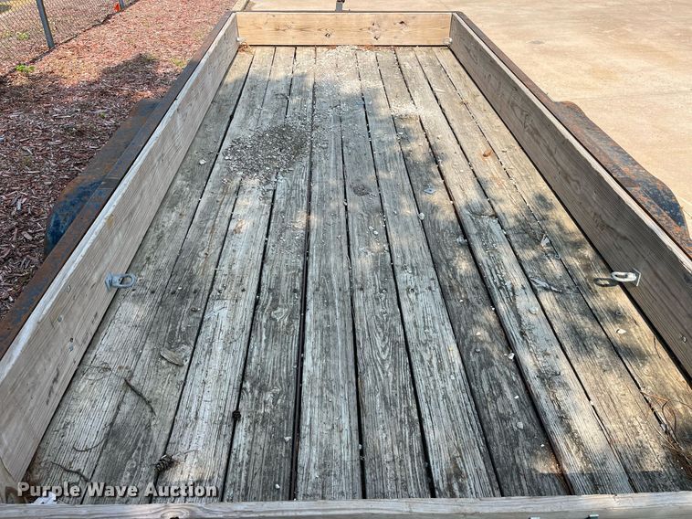 image for item LA9971 2001 Trailerman  utility trailer