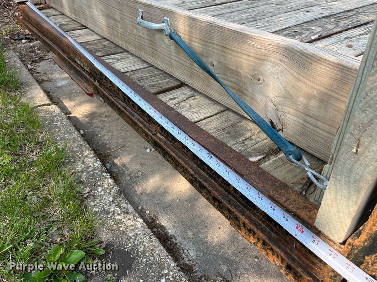 image for item LA9971 2001 Trailerman  utility trailer