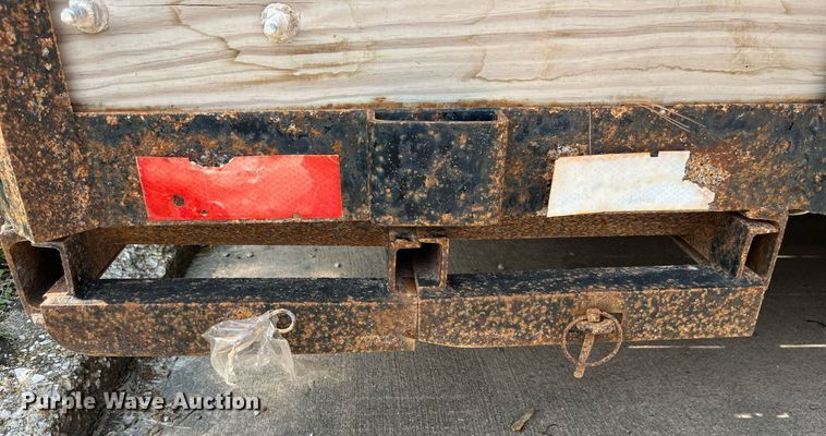 image for item LA9971 2001 Trailerman  utility trailer