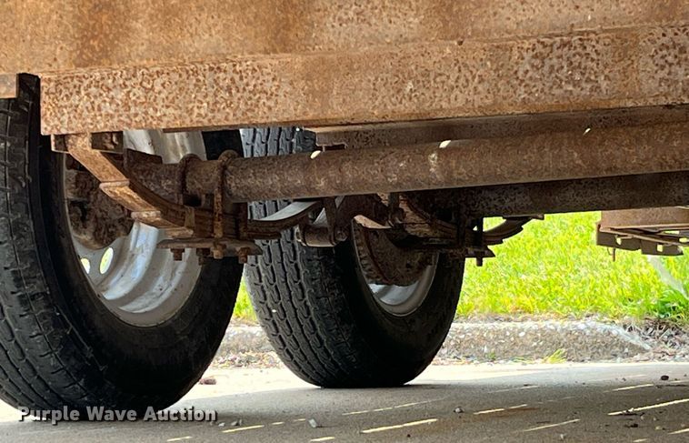 image for item LA9971 2001 Trailerman  utility trailer