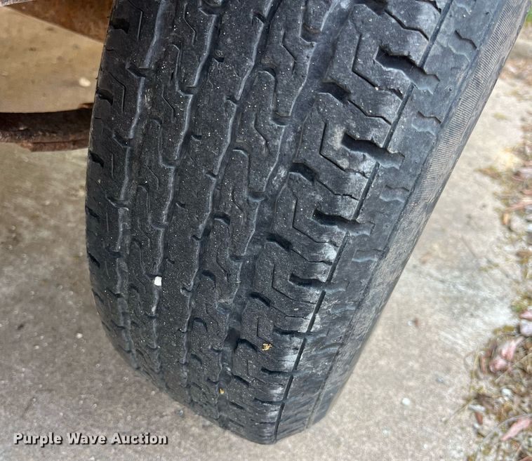 image for item LA9971 2001 Trailerman  utility trailer