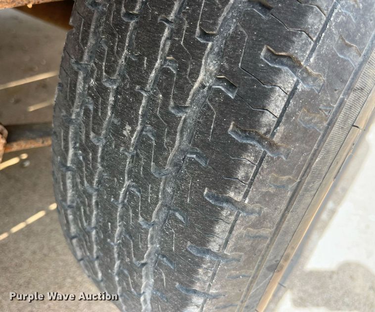 image for item LA9971 2001 Trailerman  utility trailer