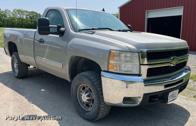 image for item LA9974 2007 Chevrolet Silverado 2500HD  pickup truck