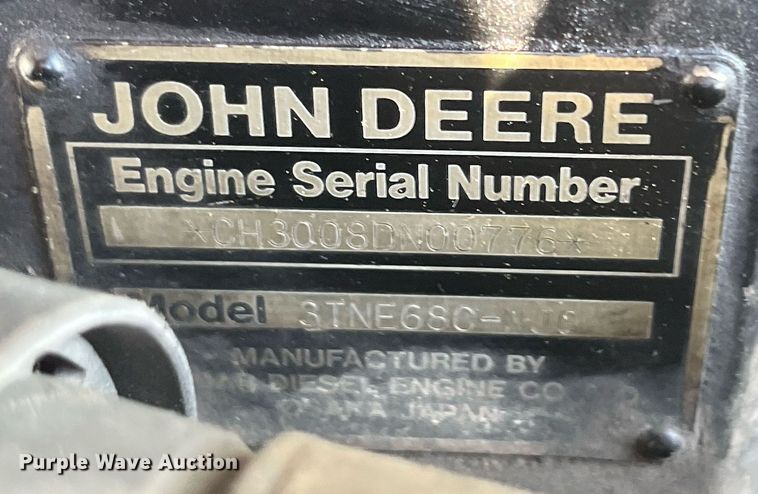 image for item LA9987 John Deere 2500  greens mower