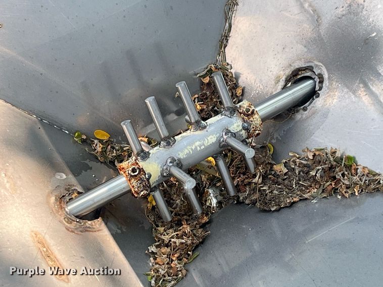 image for item LA9989 Adams  spreader