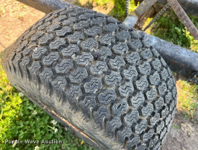 image for item LA9989 Adams  spreader