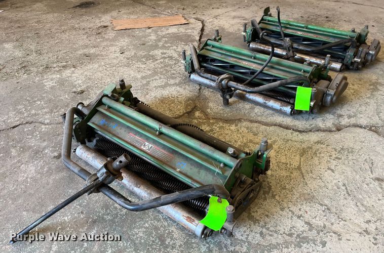 image for item LA9990 (3) John Deere 22"W conditioner mower reels