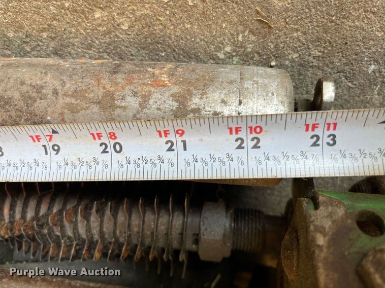 image for item LA9990 (3) John Deere 22"W conditioner mower reels