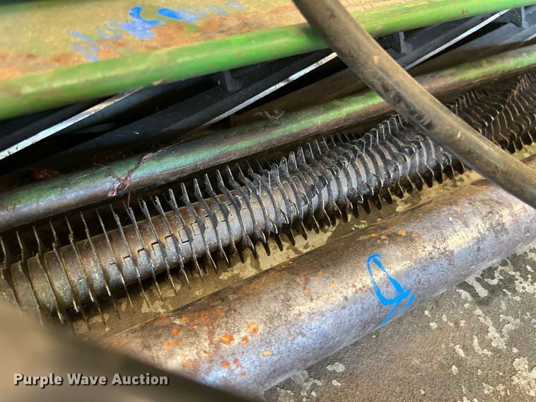 image for item LA9990 (3) John Deere 22"W conditioner mower reels