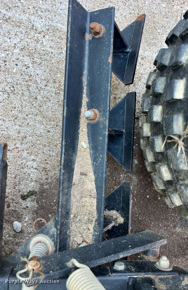 image for item LA9991 John Deere 1200A  bunker rake