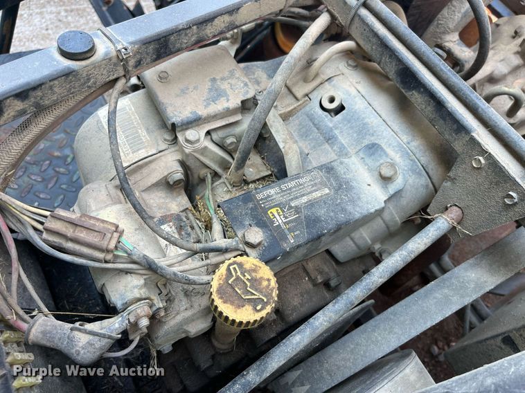 image for item LA9991 John Deere 1200A  bunker rake