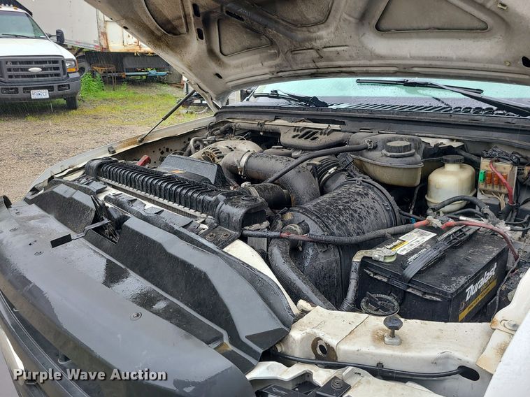 image for item LE9046 2005 Ford F450  utility / service truck