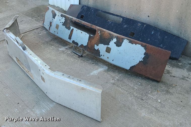 image for item LE9077 (3) front bumpers