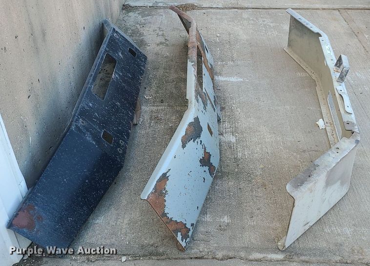 image for item LE9077 (3) front bumpers