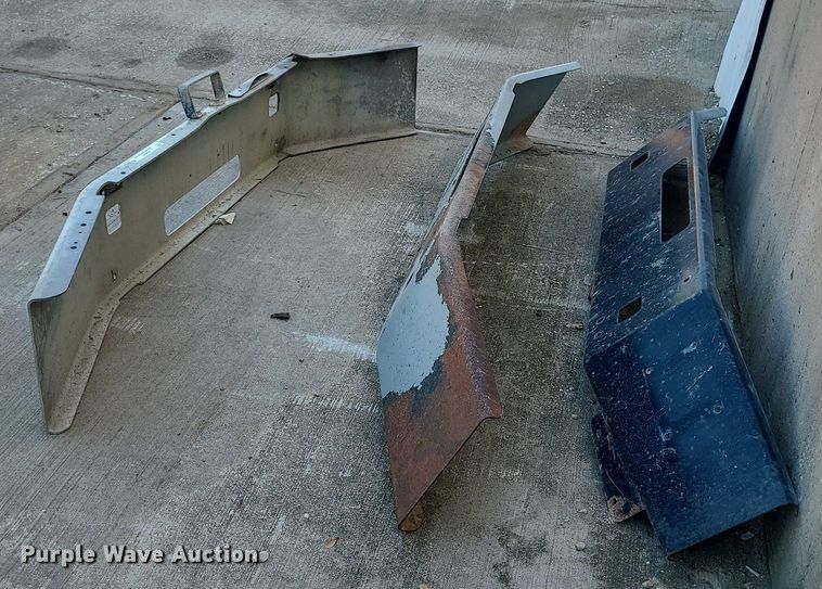 image for item LE9077 (3) front bumpers