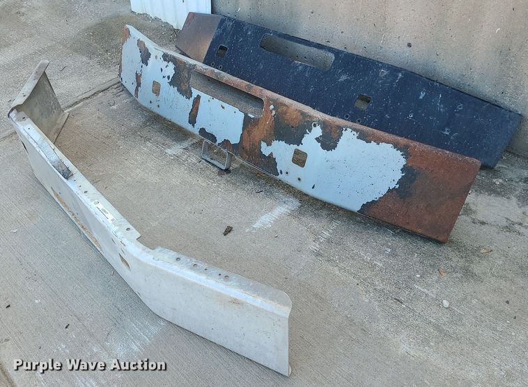 image for item LE9077 (3) front bumpers